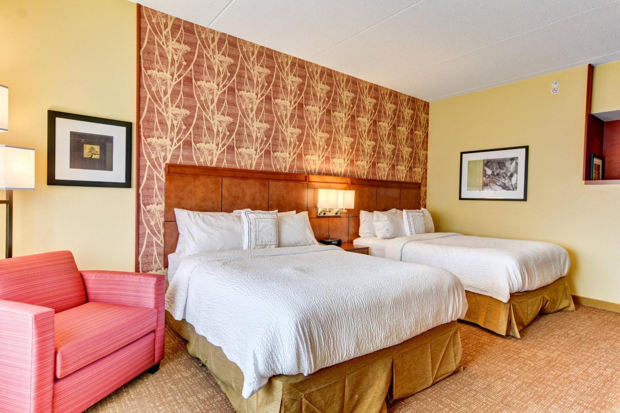 Courtyard By Marriott Bridgeport Clarksburg Hotel Exterior photo